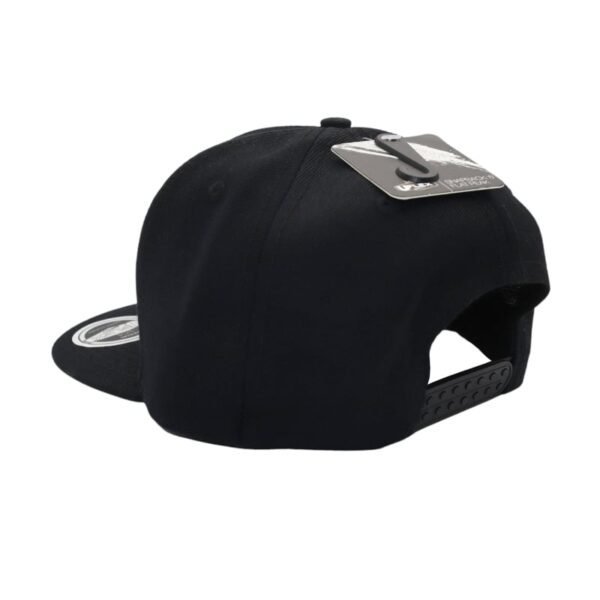 REDRAGON PREMIUM SNAPBACK FLAT PEAK CAP - BLACK - Image 4